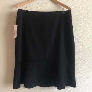 Black flared midi skirt.